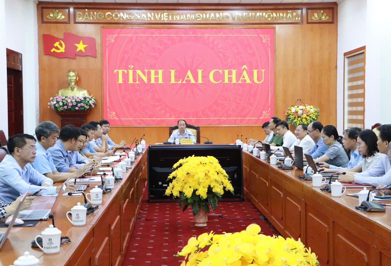 Triển khai, hướng dẫn thực hiện Nghị định số 164/2006/NĐ-CP
