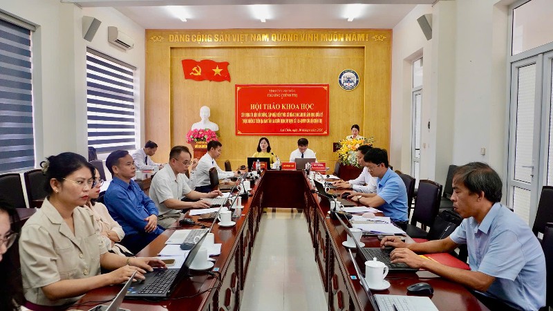Hội thảo khoa học “Xây dựng Tài liệu bồi dưỡng, cập nhật kiến thức, kỹ năng cho cán bộ lãnh đạo, quản lý”