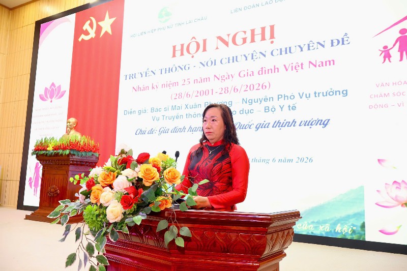 Hội nghị truyền thông, nói chuyện chuyên đề nhân kỷ niệm 25 năm ngày Gia đình Việt Nam