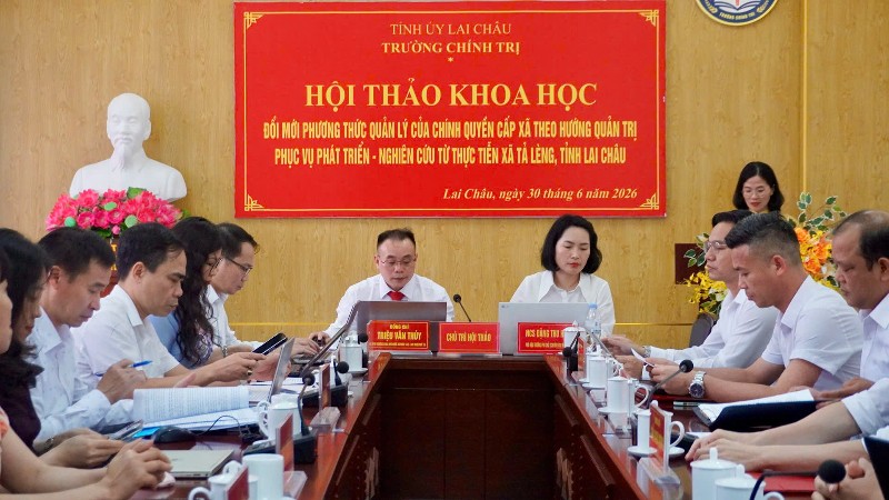 Hội thảo khoa học “Đổi mới phương thức quản lý của chính quyền cấp xã theo hướng quản trị phục vụ phát triển”