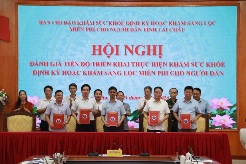Hơn 152.000 người dân được khám sức khỏe định kỳ và khám sàng lọc miễn phí