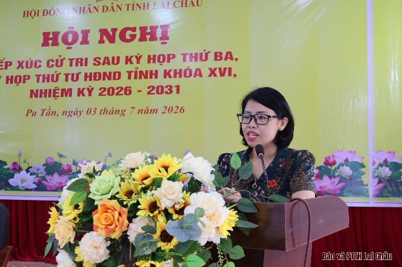 Tổ đại biểu số 3 HĐND tỉnh tiếp xúc cử tri xã Pa Tần
