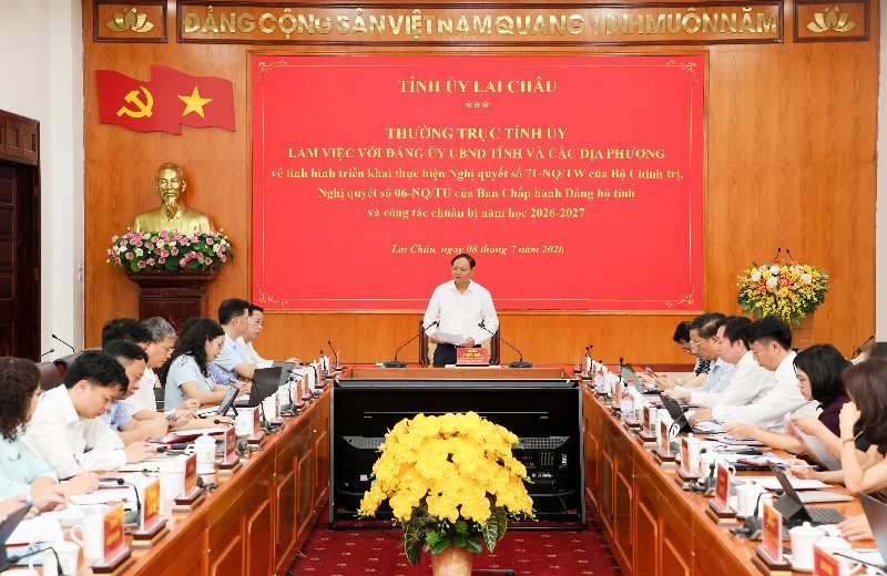 Chuẩn bị chu đáo các điều kiện cho năm học mới, bảo đảm mọi học sinh đều được đến trường đầy đủ