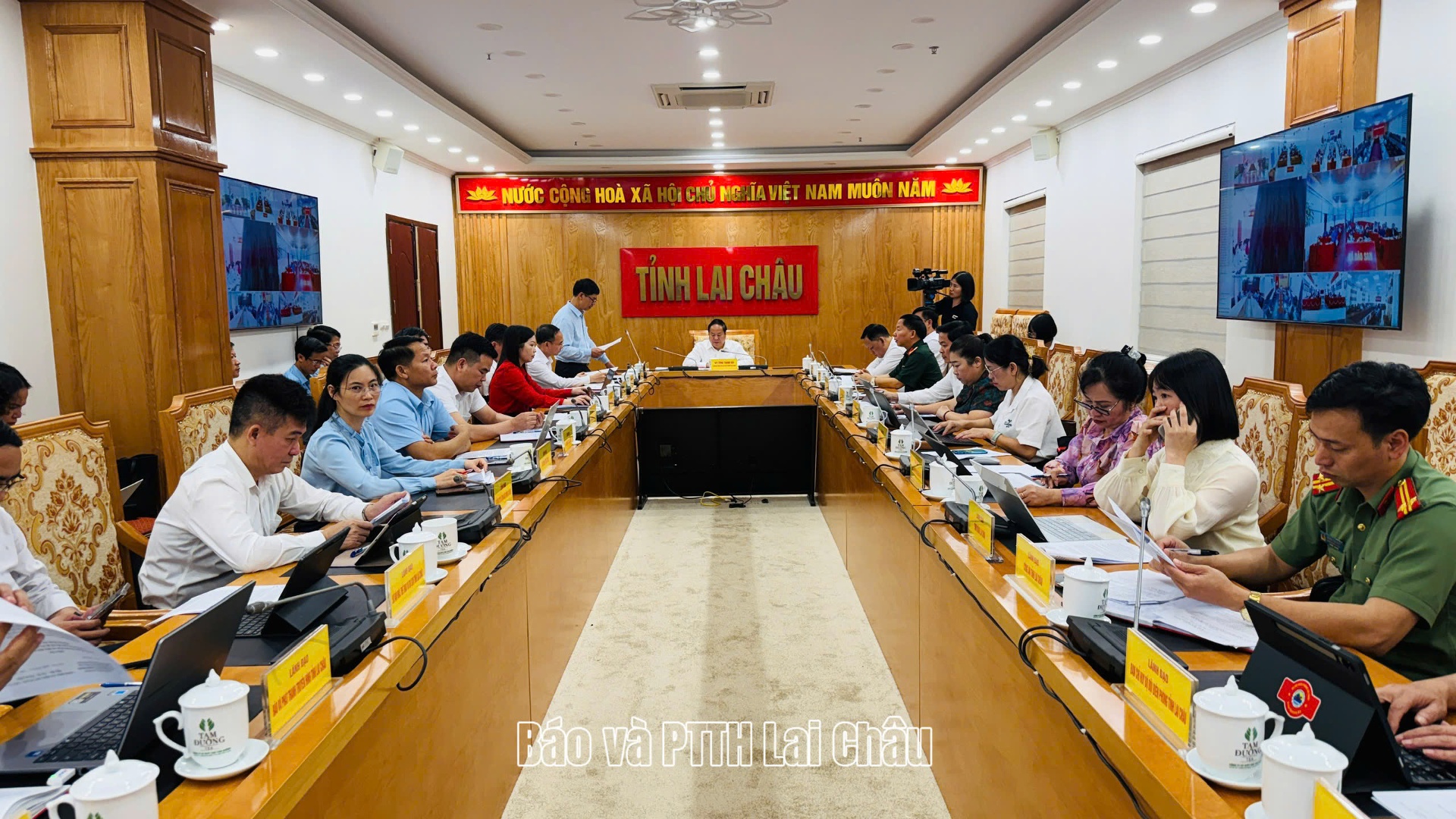 Toàn cảnh Hội nghị