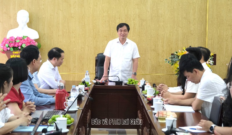Đoàn công tác Ban Tuyên giáo và Dân vận Trung ương làm việc với Trường Chính trị tỉnh Lai Châu