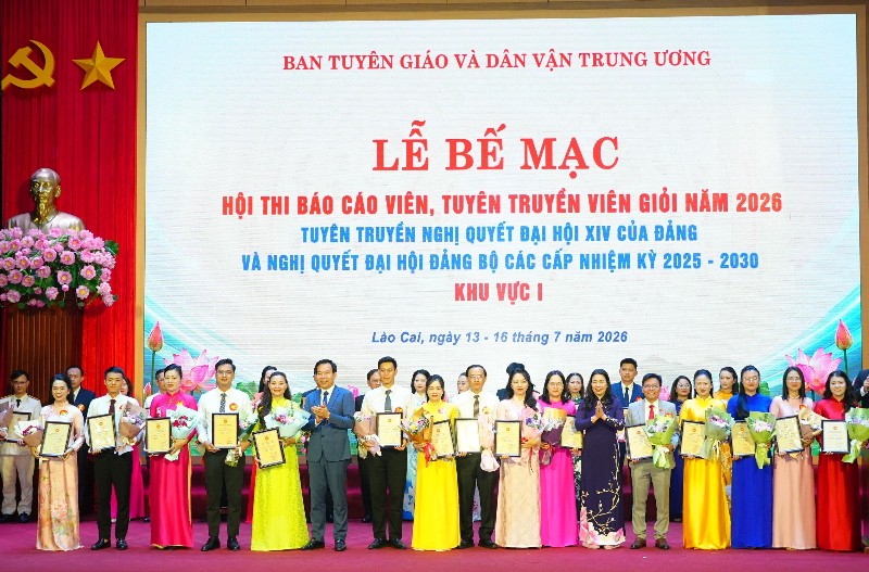 Lai Châu: 2 thí sinh hoàn thành tốt nội dung tham gia Hội thi Báo cáo viên, tuyên truyền viên giỏi năm 2026 khu vực I