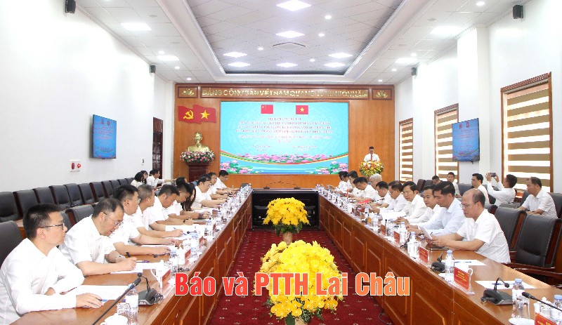 Hội đàm lần thứ hai về xây dựng cầu đường bộ đa công năng