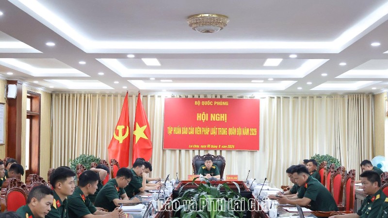 Hội nghị tập huấn báo cáo viên pháp luật trong quân đội