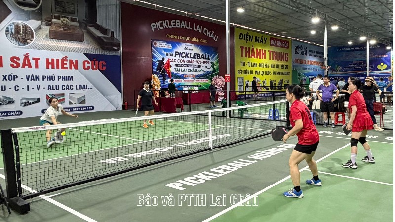Khai mạc Giải Pickleball các con giáp 1975-1979 mở rộng toàn quốc tại Lai Châu 