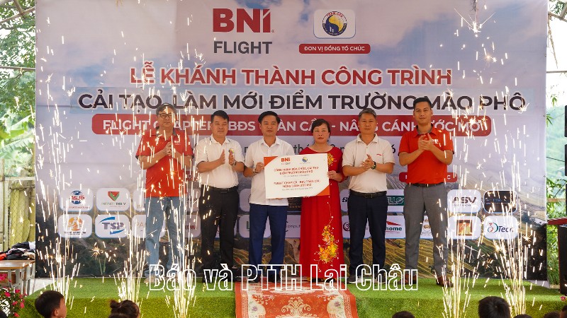 Khánh thành công trình cải tạo, làm mới điểm trường tiểu học Mào Phô