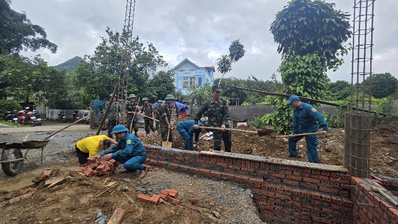 Ấm áp những ngôi nhà nghĩa tình