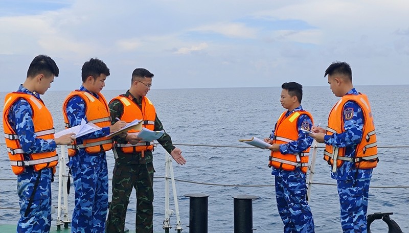 Những giờ giảng giữa trùng khơi