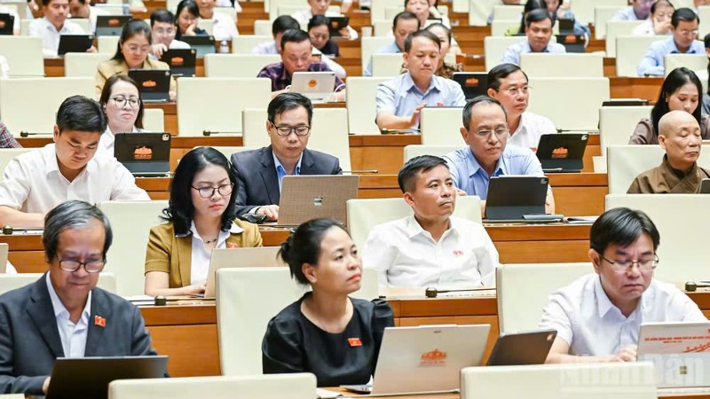 Quốc hội bước vào ngày làm việc cuối của đợt 1 Kỳ họp không thường lệ thứ nhất
