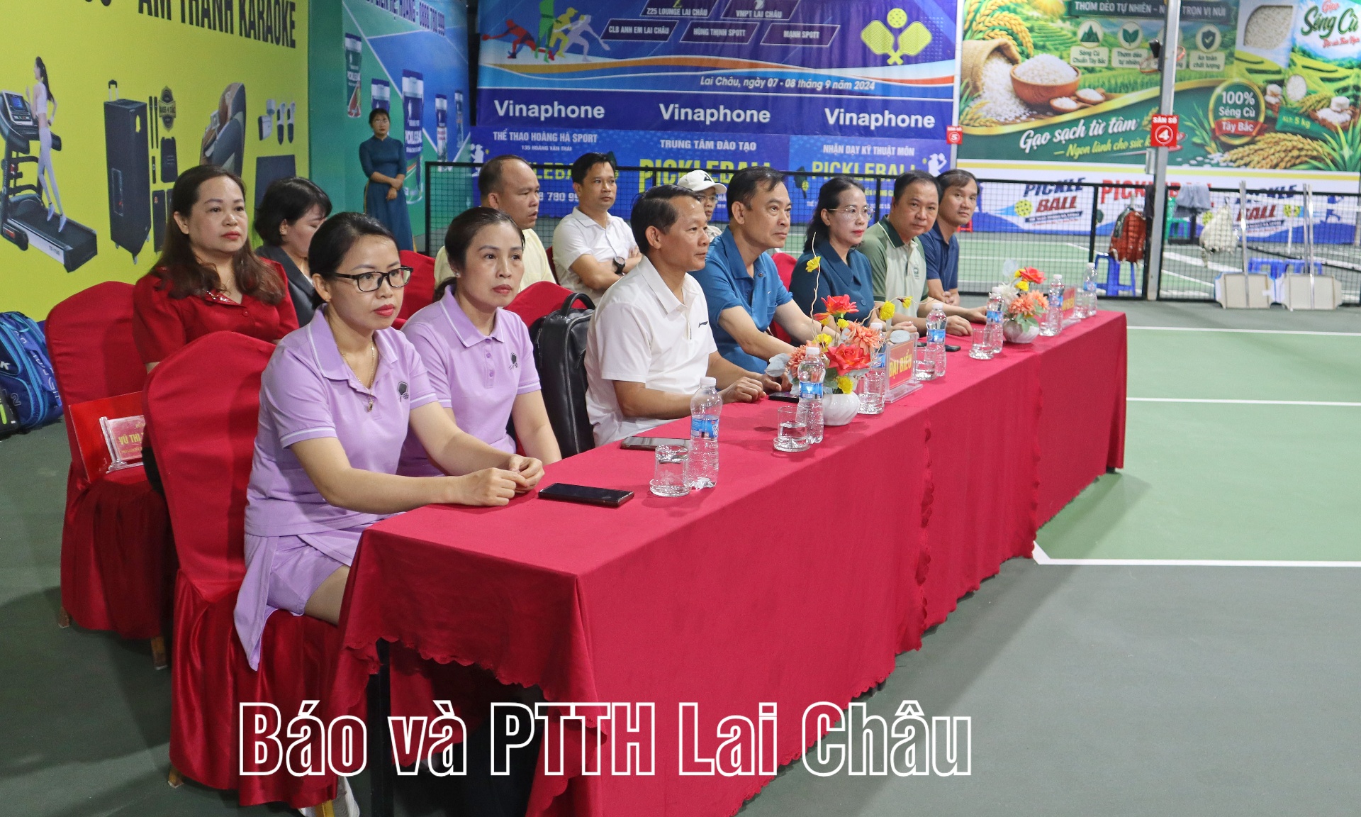dự