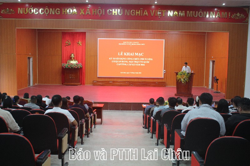 Khai mạc Kỳ tuyển dụng công chức cơ quan Đảng, MTTQ cấp tỉnh, cấp xã năm 2026