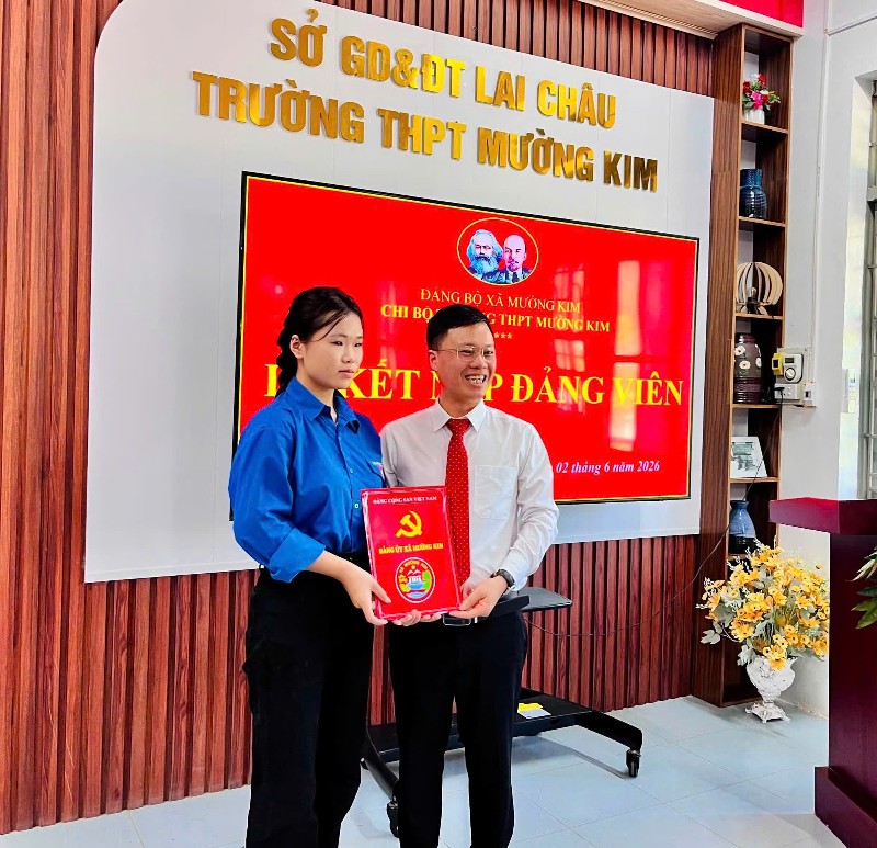 Chú trọng tạo nguồn phát triển đảng viên