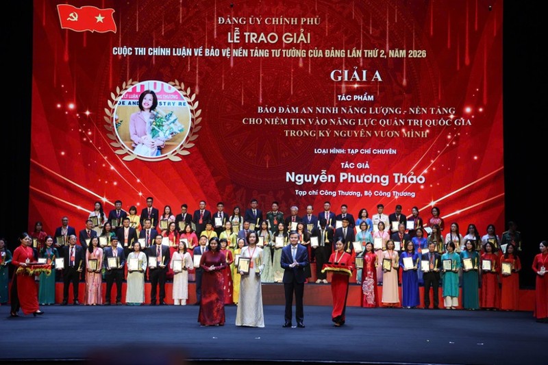 75 tác phẩm được trao giải tại Cuộc thi chính luận bảo vệ nền tảng tư tưởng của Đảng lần thứ II trong Đảng bộ Chính phủ