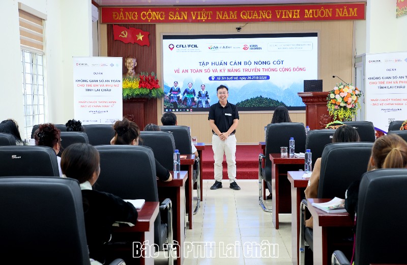 Gần 30 phụ nữ nòng cốt được tập huấn về an toàn số và kỹ năng truyền thông cộng đồng