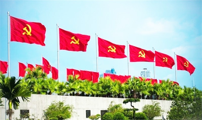 Tỉnh táo trước luận điệu đối lập giữa chủ nghĩa xã hội và tinh thần dân tộc