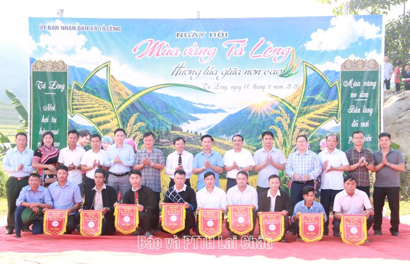 Rộn ràng Ngày hội “Mùa vàng Tả Lèng - Hương lúa giữa non cao” năm 2026