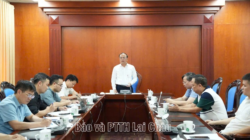Phó Chủ tịch UBND tỉnh Nguyễn Sỹ Cảnh làm việc về tiến độ Dự án Khu nhà ở xã hội Đoàn Kết Lai Châu