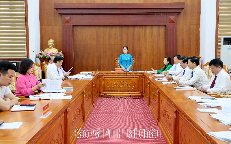 Thảo luận tổ đại biểu HĐND tỉnh: Trách nhiệm, thẳng thắn, đi vào trọng tâm