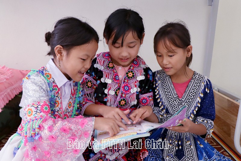 Những ngày học đầu tiên ở ngôi trường mới