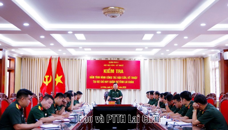Đoàn công tác Quân khu 2 kiểm tra công tác hậu cần, kỹ thuật tại Bộ Chỉ huy Quân sự tỉnh
