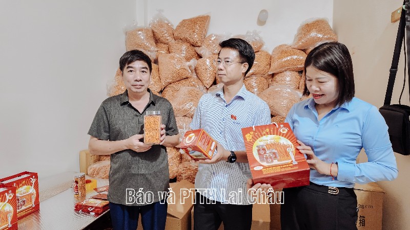 Giám sát việc thực hiện chính sách, pháp luật về Chương trình mỗi xã một sản phẩm