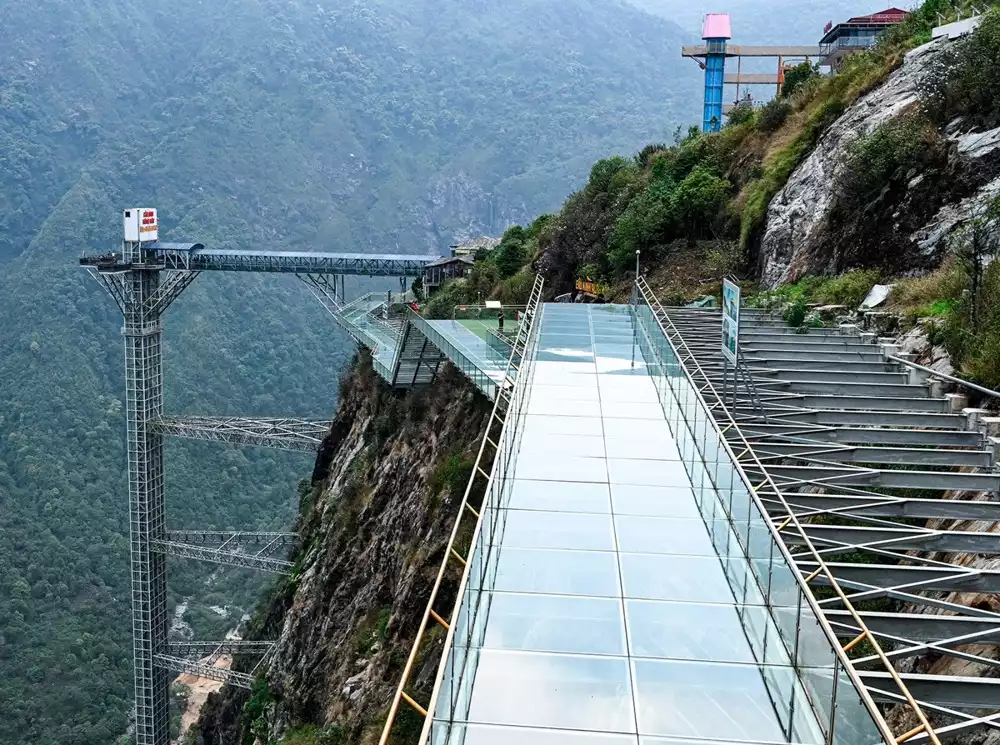 UBND tỉnh Lai Châu kiểm tra, làm rõ việc Cầu kính Rồng Mây dừng hoạt động