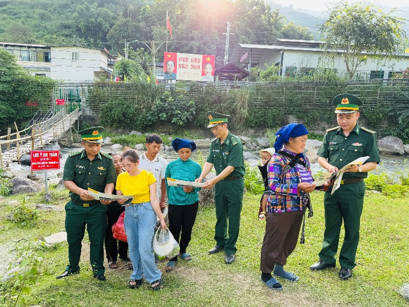 Tăng cường hoạt động giao thương nơi biên giới