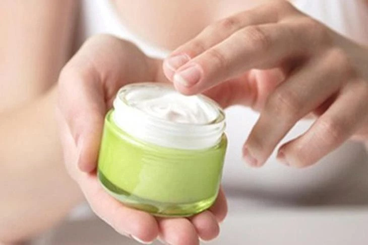 Bộ Y tế đình chỉ lưu hành, thu hồi, yêu cầu tiêu huỷ 3 lô mỹ phẩm