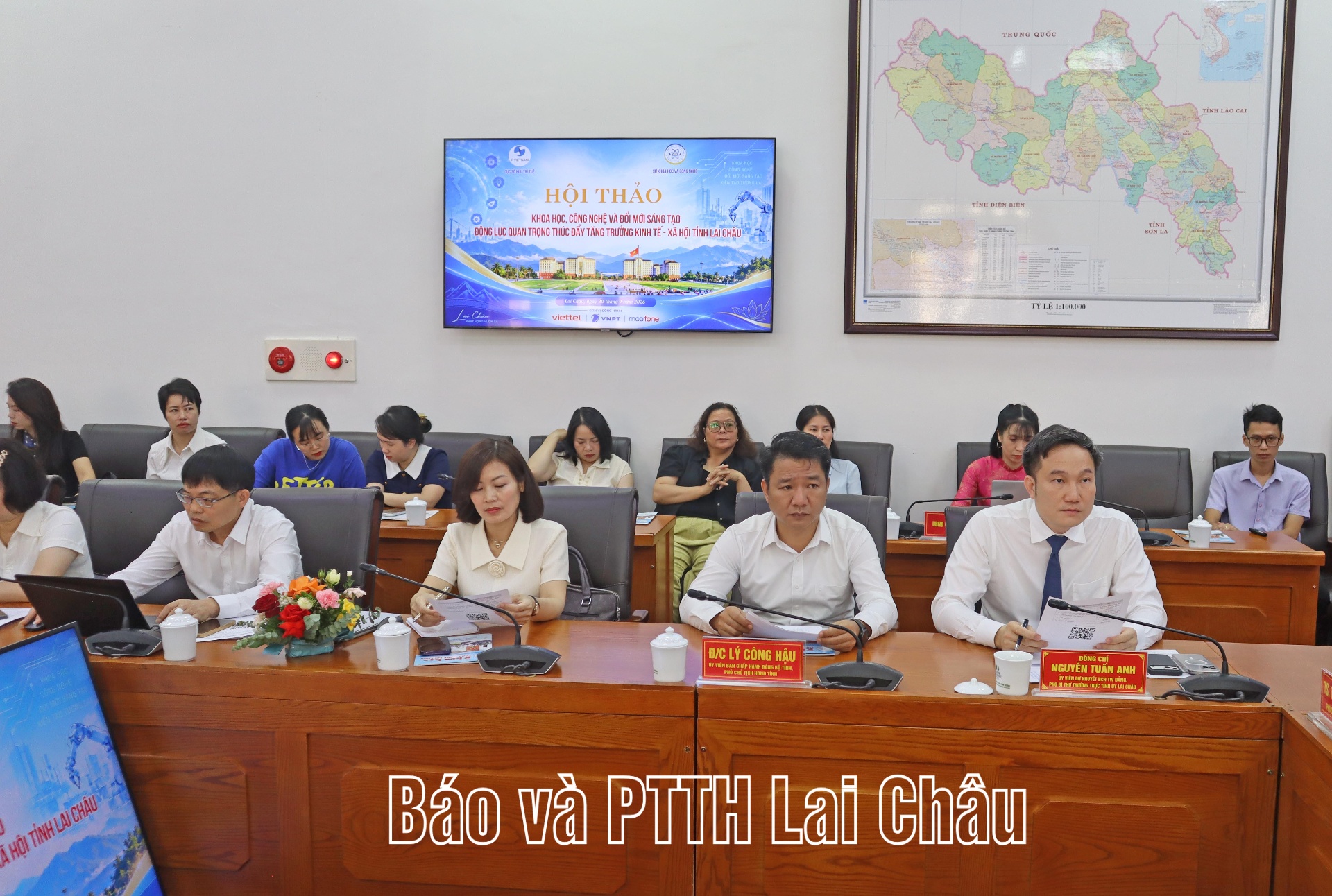 dự