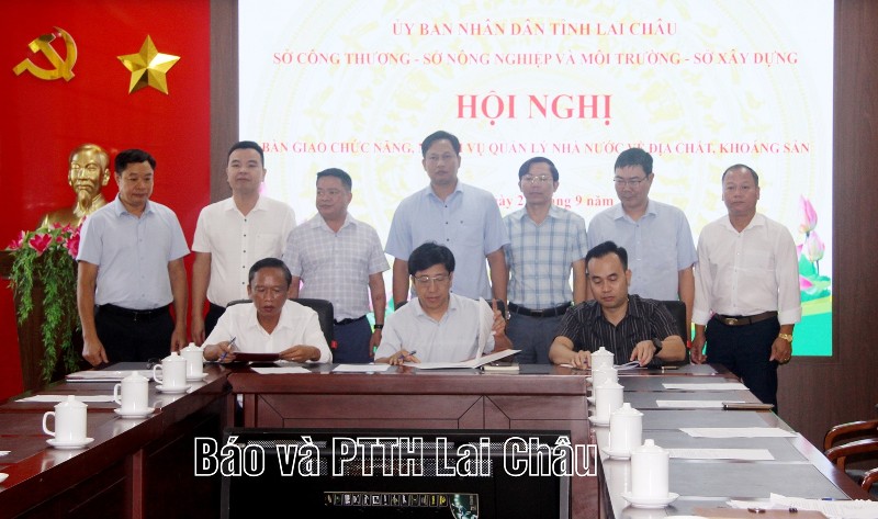Bàn giao chức năng, nhiệm vụ quản lý nhà nước về địa chất, khoáng sản