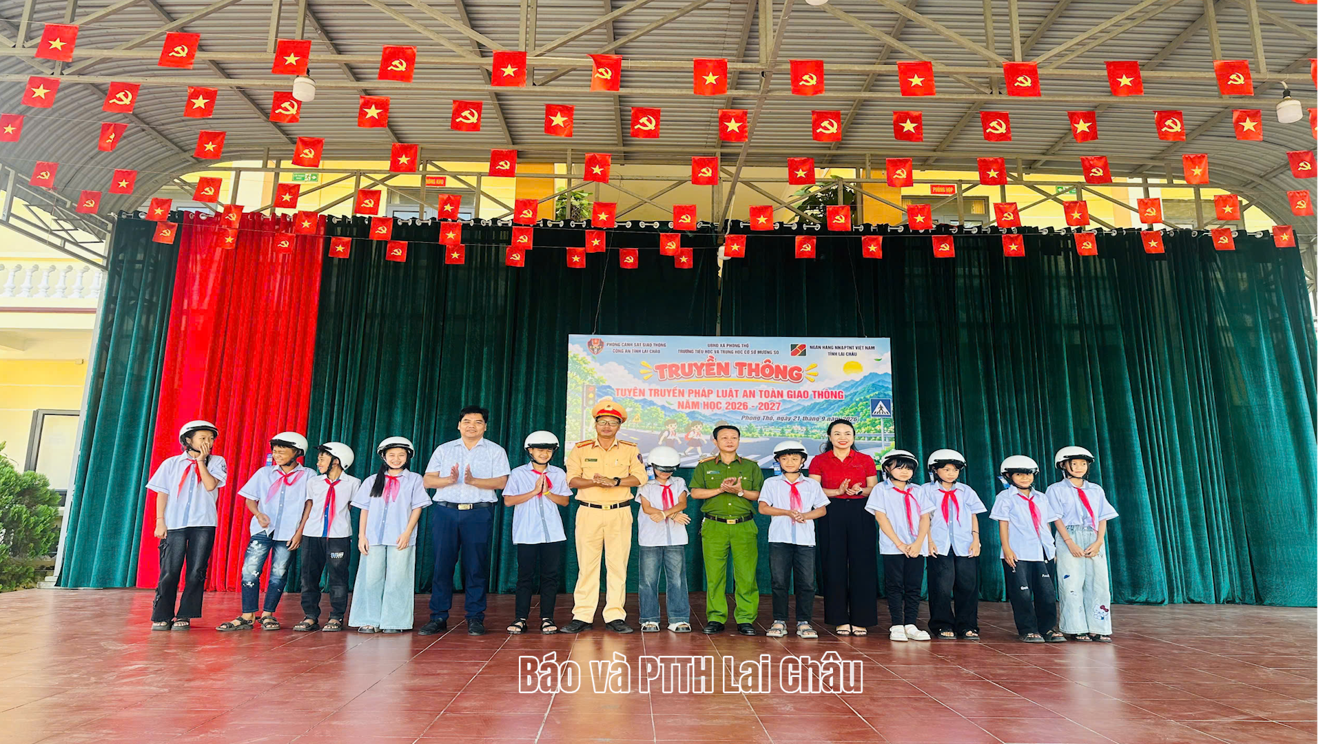 Truyền thông tuyên truyền pháp luật an toàn giao thông