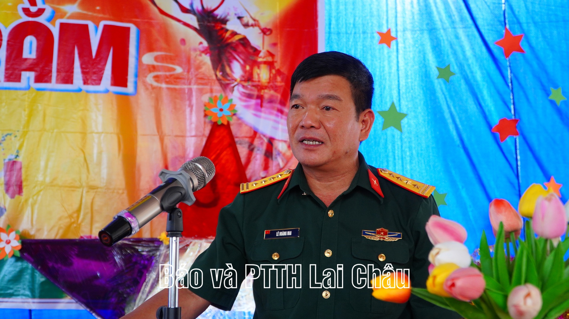 Đại tá Lê Hoàng Mai – Bí thư Đảng ủy, Chính ủy Đoàn Kinh tế - Quốc phòng 356 phát biểu tại chương trình