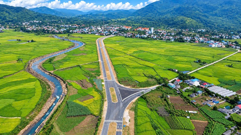 Tuyến đường mới, cơ hội mới
