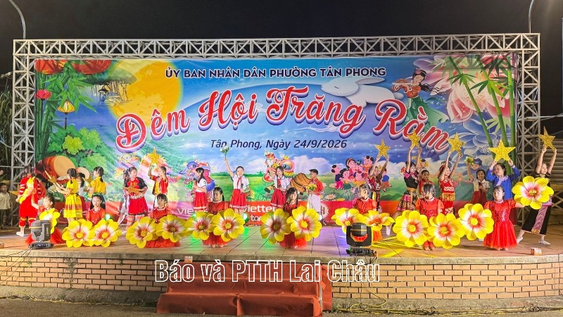 Rộn ràng "Đêm hội trăng rằm" phường Tân Phong năm 2026