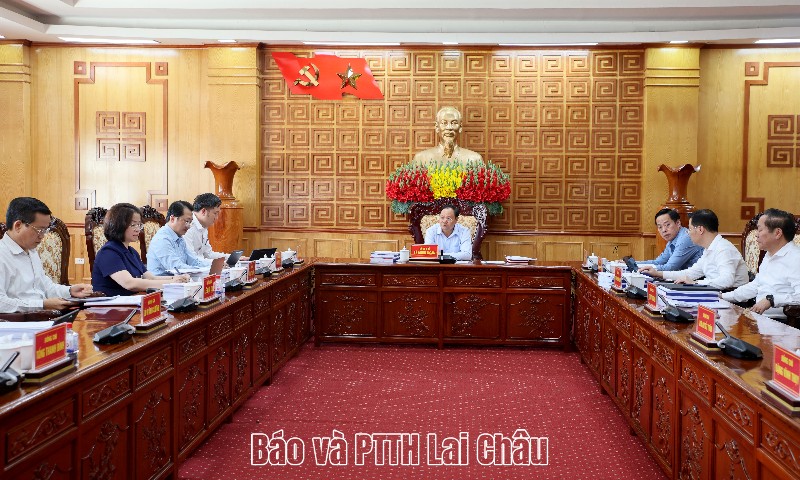  Họp Ban Thường vụ Tỉnh uỷ cho ý kiến vào nhiều nội dung quan trọng