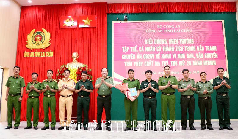 Biểu dương, khen thưởng Chuyên án 0926V, thu giữ 20 bánh heroin