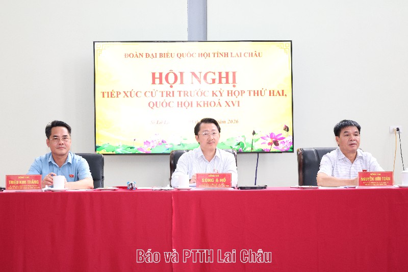 Đoàn đại biểu Quốc hội tỉnh tiếp xúc cử tri xã Sì Lở Lầu