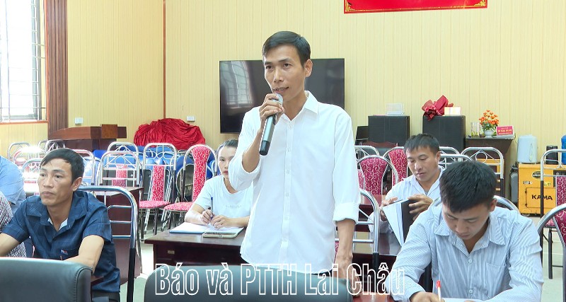 Đoàn đại biểu Quốc hội tỉnh tiếp xúc cử tri xã Pu Sam Cáp