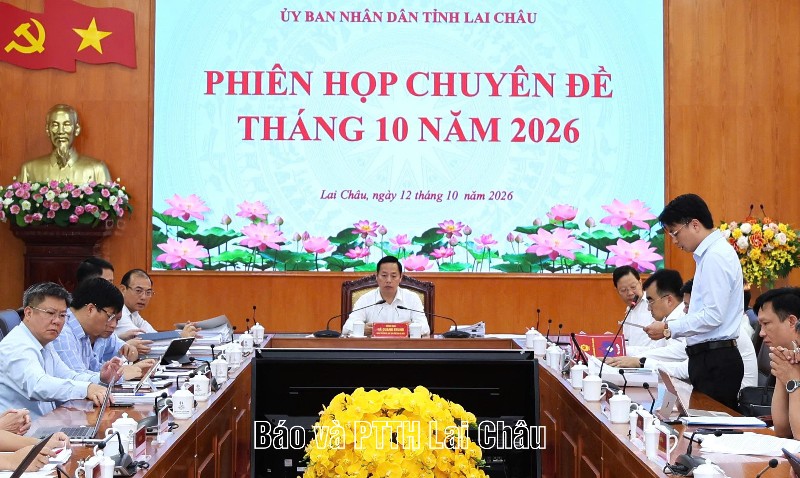 UBND tỉnh họp phiên chuyên đề tháng 10