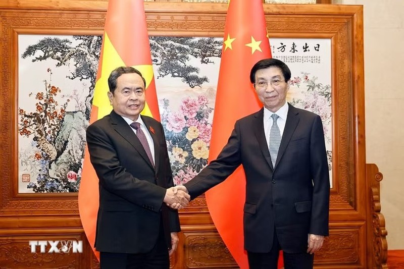 Chủ tịch Quốc hội Trần Thanh Mẫn hội kiến Chủ tịch Chính hiệp Trung Quốc Vương Hộ Ninh