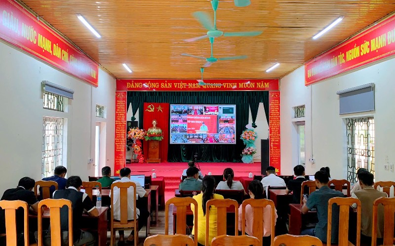  Nâng cao chất lượng cán bộ dân tộc thiểu số 