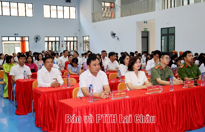 Lễ phát động học sinh, sinh viên nghiêm chỉnh chấp hành pháp luật về phòng, chống ma túy năm 2026