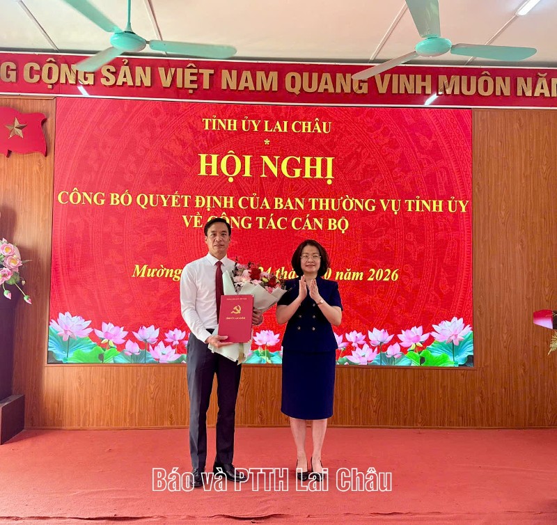 Hội nghị công bố quyết định của Ban Thường vụ Tỉnh ủy về công tác cán bộ