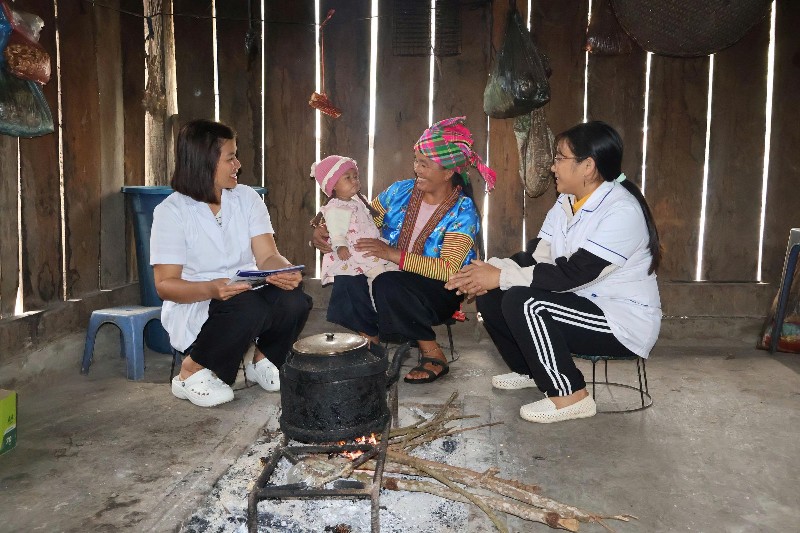 Bài toán “sinh con tại nhà” cần sớm có lời giải 