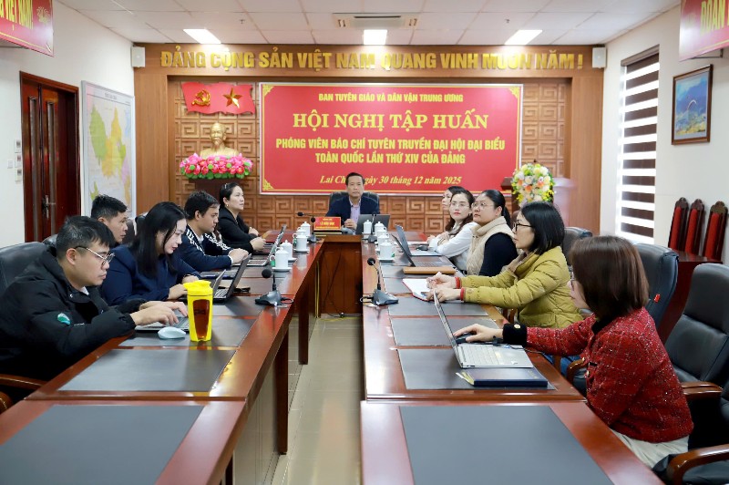 Hội nghị tập huấn phóng viên báo chí tuyên truyền Đại hội Đại biểu toàn quốc lần thứ XIV của Đảng