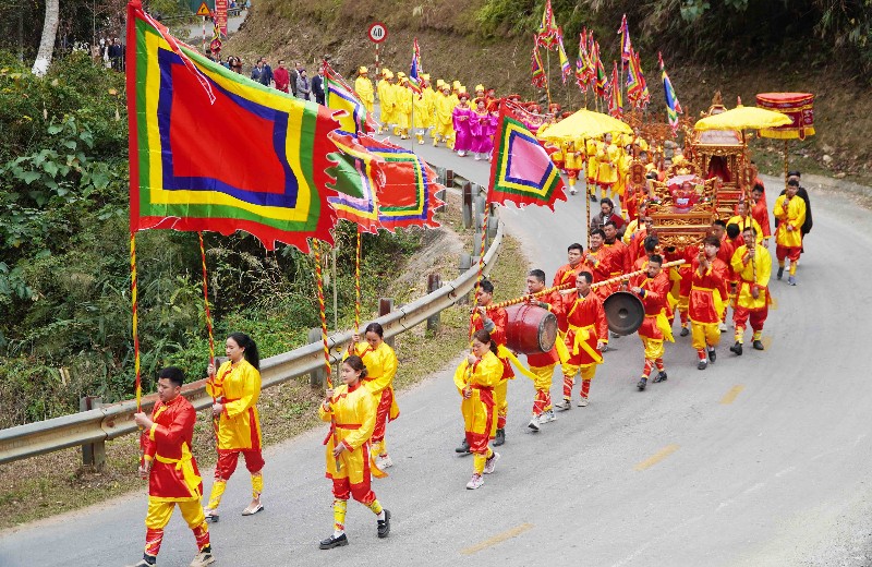 Sông Đà vào xuân